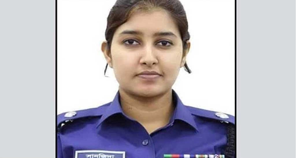 আলোচিত সেই পুলিশ কর্মকর্তা সানজিদা সাময়িক বরখাস্ত