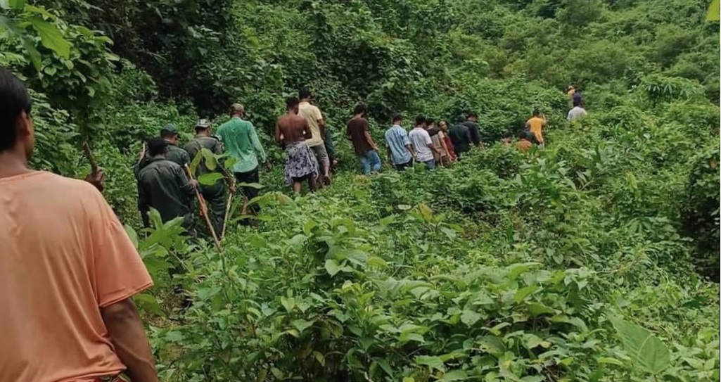 টেকনাফে পাহাড় থেকে ১৭ বনকর্মীকে অপহরণ