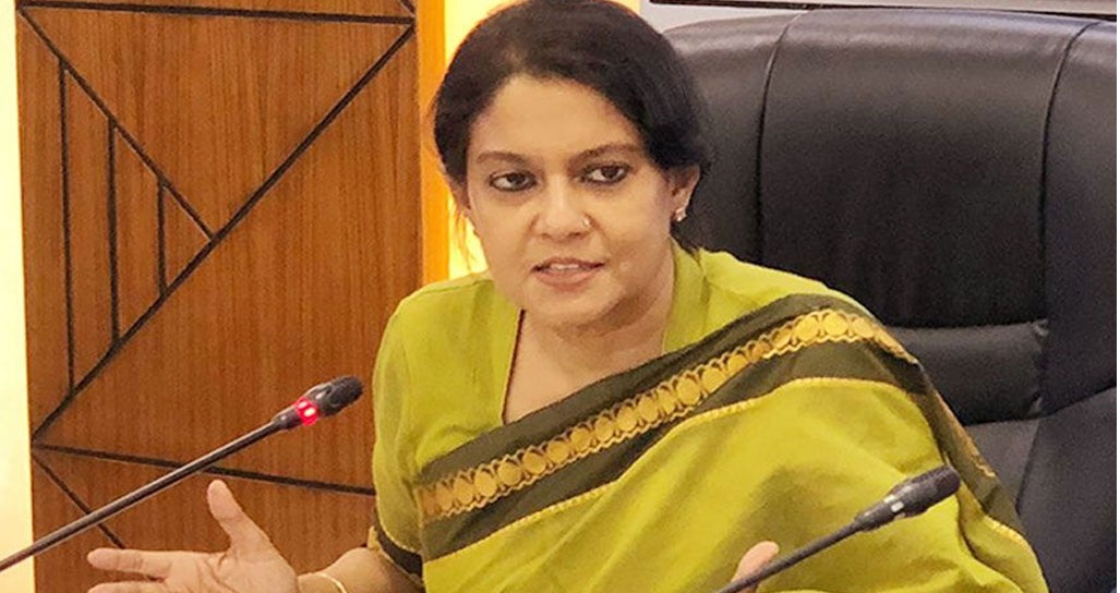 রাজধানীর ১৯ খাল পলিথিনে ভরে গেছে: উপদেষ্টা রিজওয়ানা