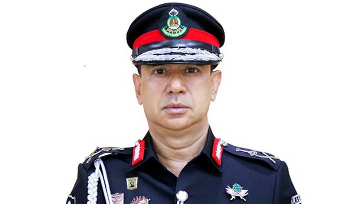 র‍্যাবের সাবেক ডিজি হারুনের বিরুদ্ধে গ্রেফতারি পরোয়ানা জারি