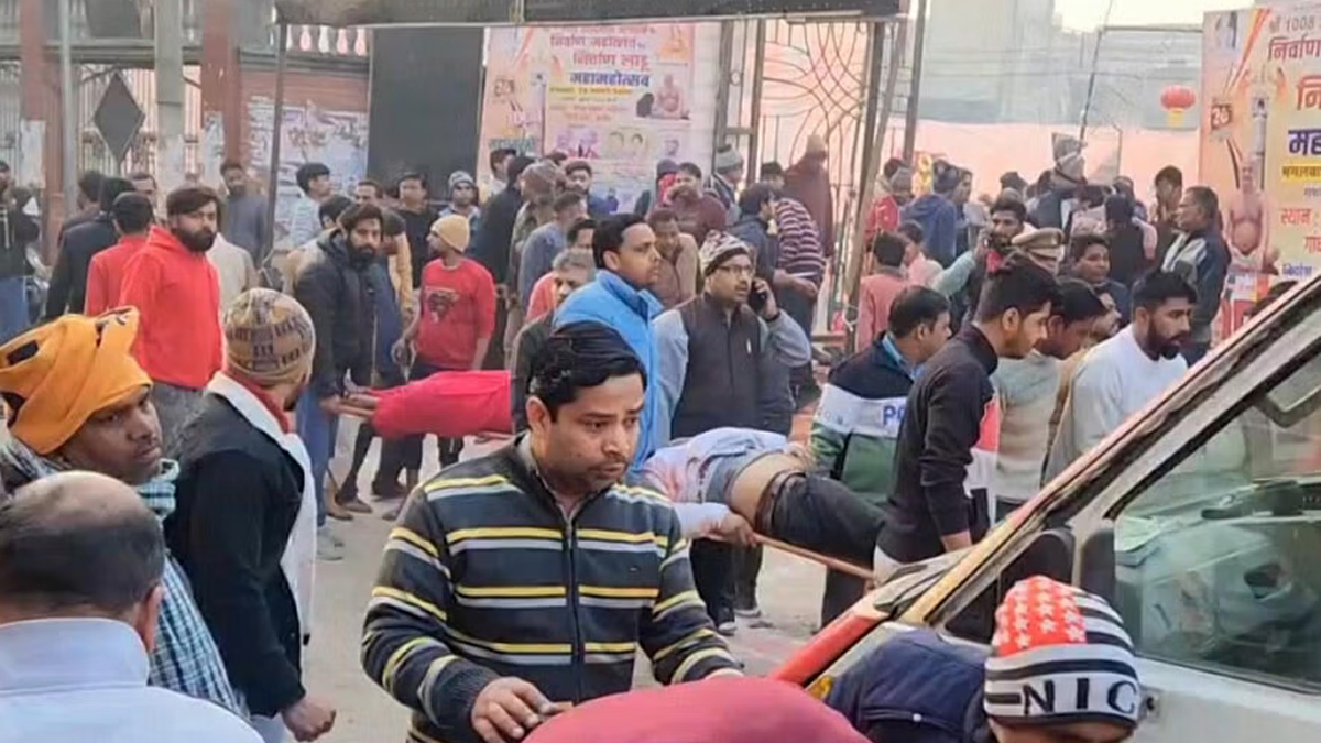 ভারতে ‘লাড্ডু মহোৎসব’ সমাবেশের মঞ্চ ধসে নিহত ৭, আহত ৭৫