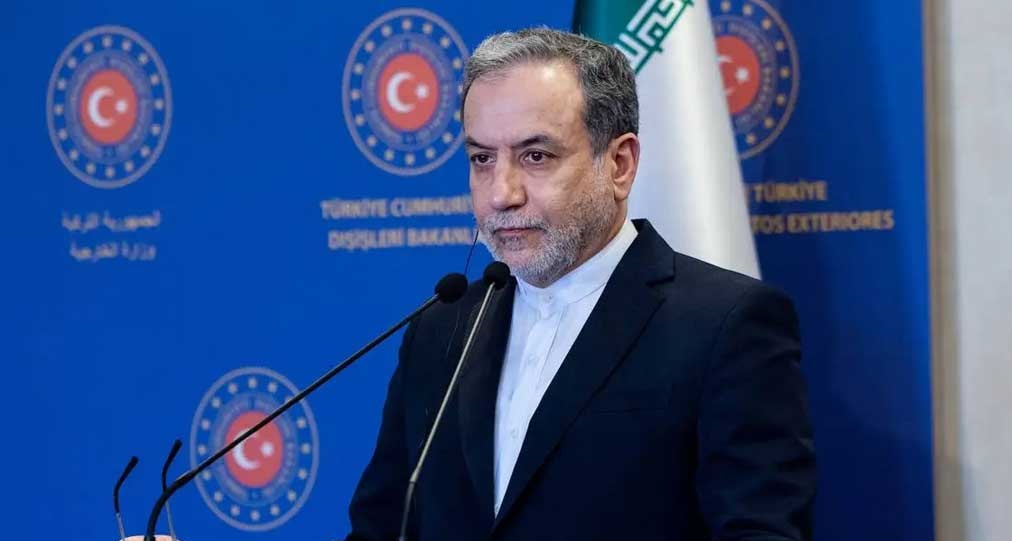 যুক্তরাষ্ট্রকে সর্বাত্মক যুদ্ধের হুঁশিয়ারি দিল ইরান