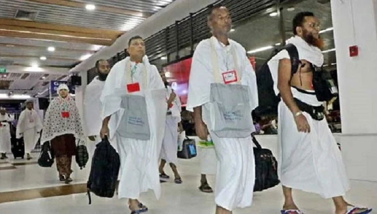 সৌদি পৌঁছেছেন ৭৬৩২৫ হজযাত্রী, মৃত্যু ১২