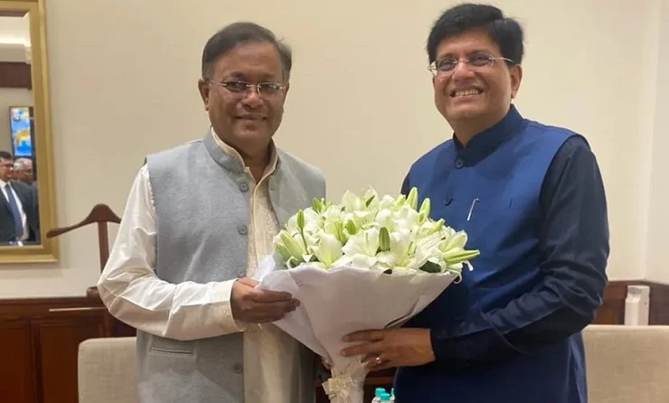 রমজানের আগে ভারত থেকে ১ লাখ টন চিনি ও ৫০ হাজার টন পেঁয়াজ আমদানি