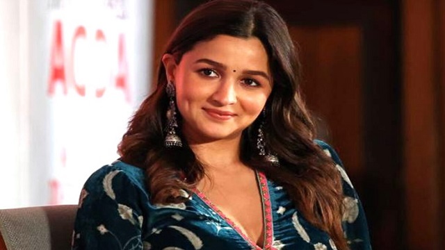 আমির খানের পর এবার বয়কটের ডাক আলিয়ার সিনেমা