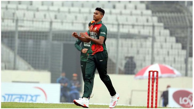 গোড়ালিতে চোট পেলেন হাসান মাহমুদ