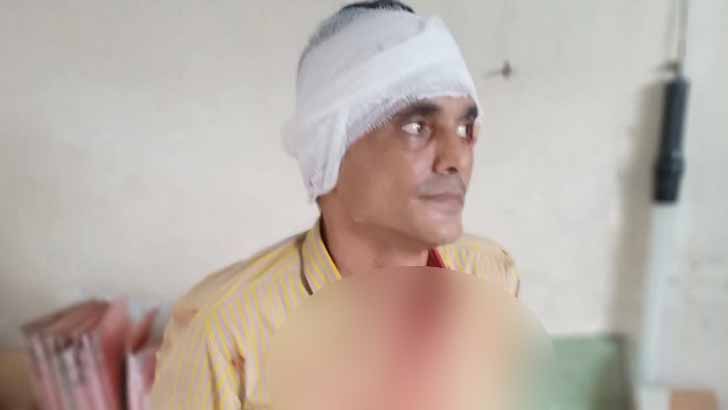 সাভারে কারখানায় গোলাগুলি, ৩ জন গুলিবিদ্ধ