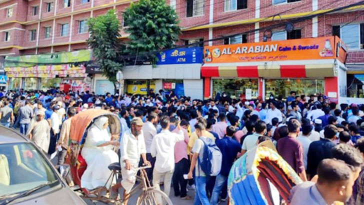 নিয়োগ পরীক্ষার প্রশ্ন ফাঁস: বিমানের ৫ কর্মকর্তা-কর্মচারী আটক