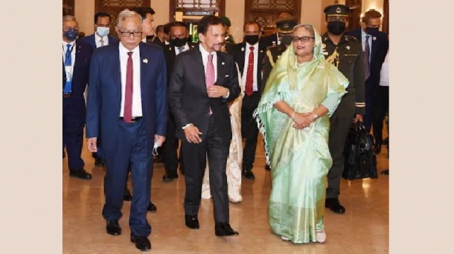 ব্রুনাই’র সুলতানের বঙ্গভবনে নৈশভোজ