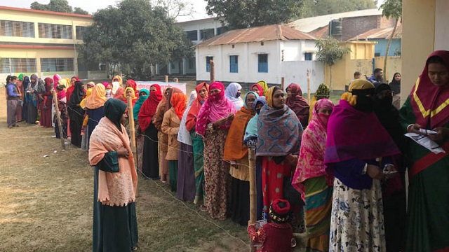 ৫ পৌরসভা ও অর্ধশতাধিক ইউপিতে ভোটগ্রহণ চলছে