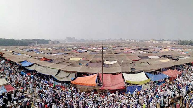 বিশ্ব ইজতেমা শুরু, মুসল্লিদের ঢল তুরাগ তীরে
