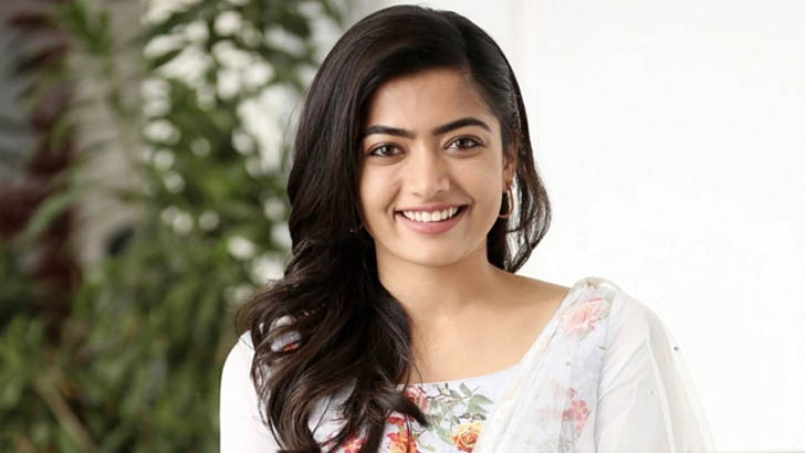 ‘নাটু নাটু’ নেচে আইপিএল মঞ্চ মাতালেন রাশমিকা