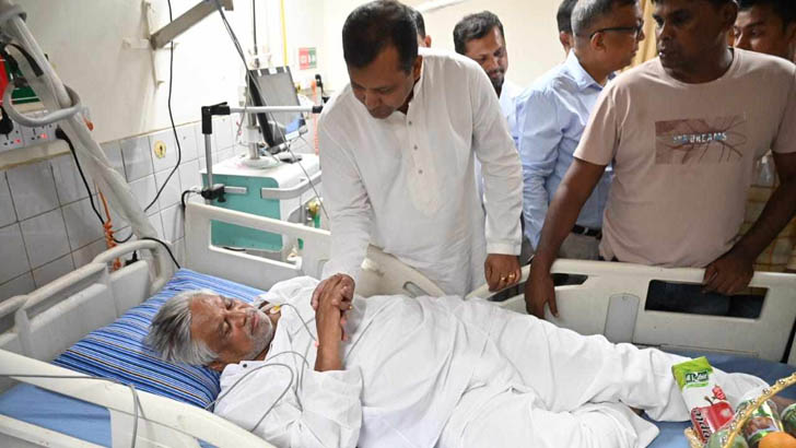 বিএনপি নেতা আমানকে দুপুরের খাবার ও ফল পাঠালেন প্রধানমন্ত্রী