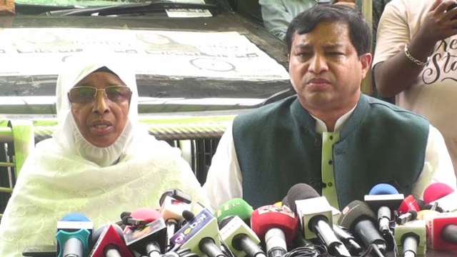 আমাকে এবং আমার ছেলেকে মারার জন্য চেষ্টা করছে: জায়েদা খাতুন