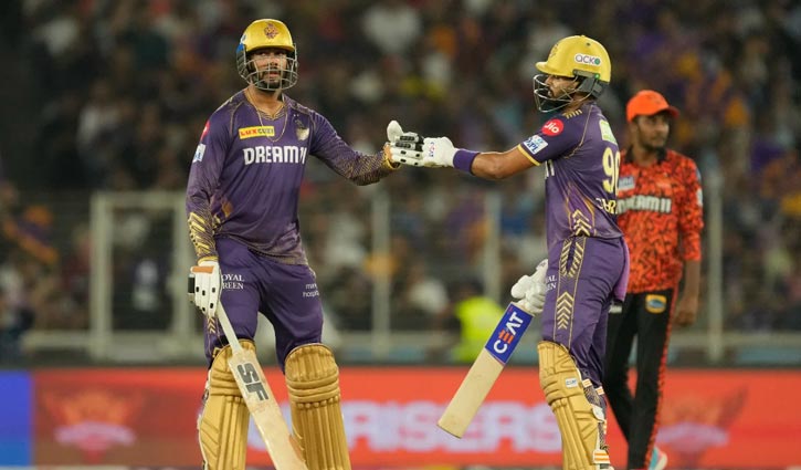 ভেঙ্কটেশ-শ্রেয়াসের ব্যাটে চড়ে ফাইনালে কলকাতা