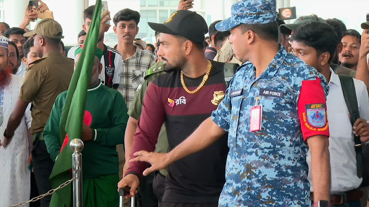 এশিয়া কাপ খেলতে আরব আমিরাতের পথে টাইগারদের প্রথম বহর