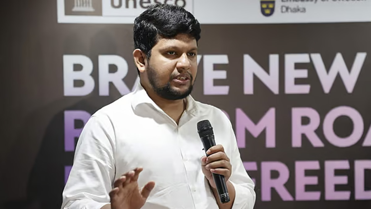 সাংবাদিকরা প্রশ্ন করতে পারবে না, এটা চাই না: তথ্য উপদেষ্টা