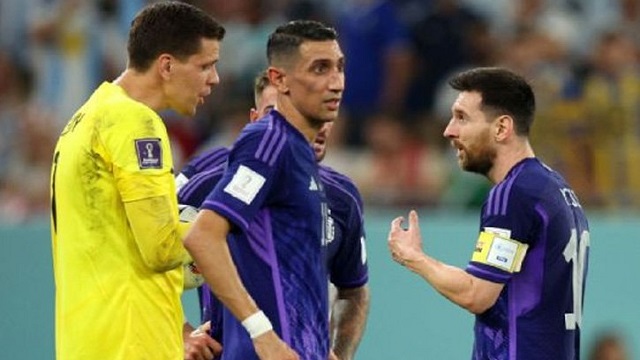 মেসির সঙ্গে ১০০ ইউরো বাজি হেরেছেন পোল্যান্ডের গোলকিপার