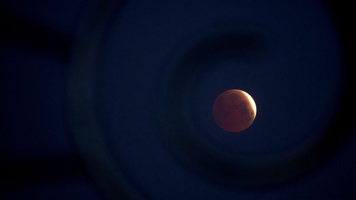 ৭ সেপ্টেম্বর দেখা যাবে পূর্ণগ্রাস চন্দ্রগ্রহণ