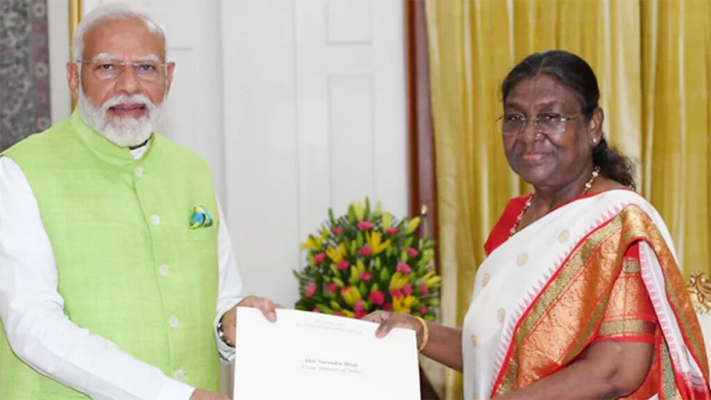 প্রধানমন্ত্রী মোদির পদত্যাগ, শপথ শনিবার