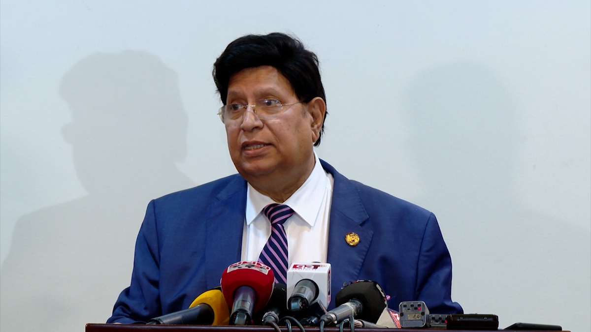 নির্বাচন নিয়ে আলোচনা করতে বিদেশিরা মজা পায়: পররাষ্ট্রমন্ত্রী