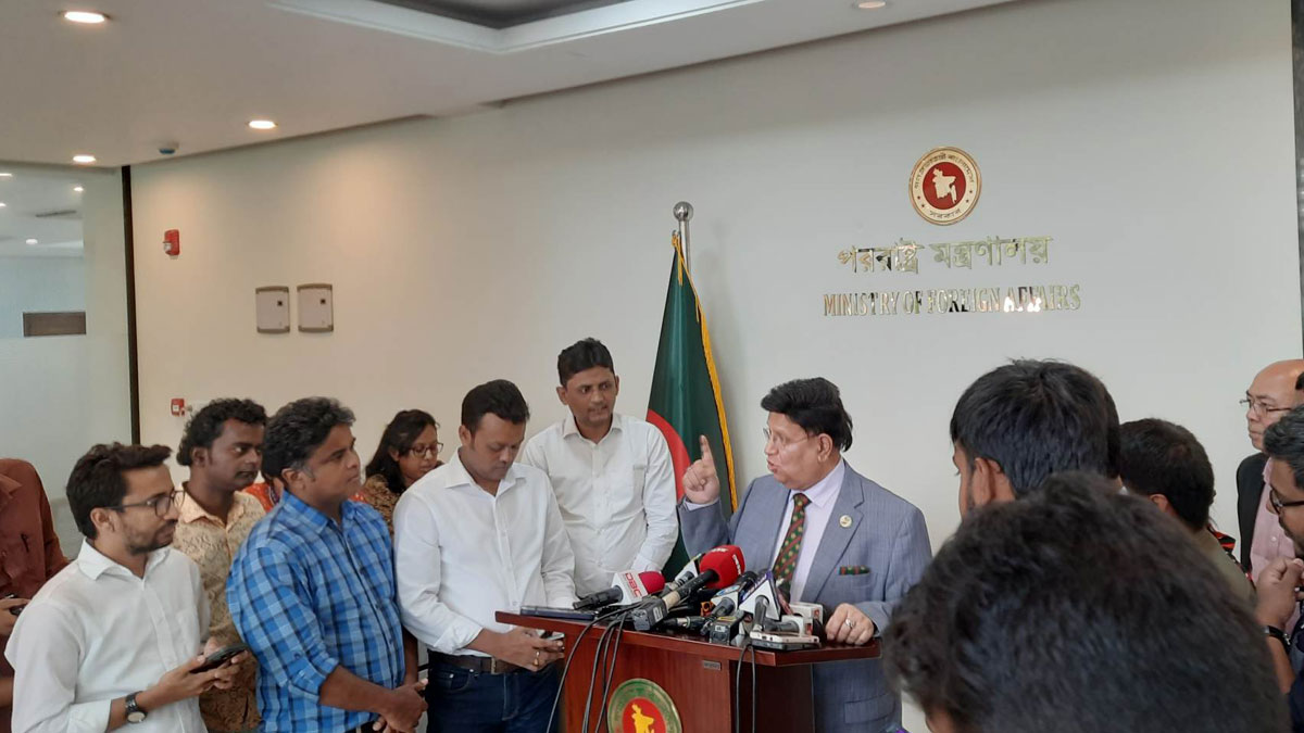 প্রধানমন্ত্রীকে চীন সফ‌রের আমন্ত্রণ, এ বছরই যাওয়ার নিশ্চয়তা নেই