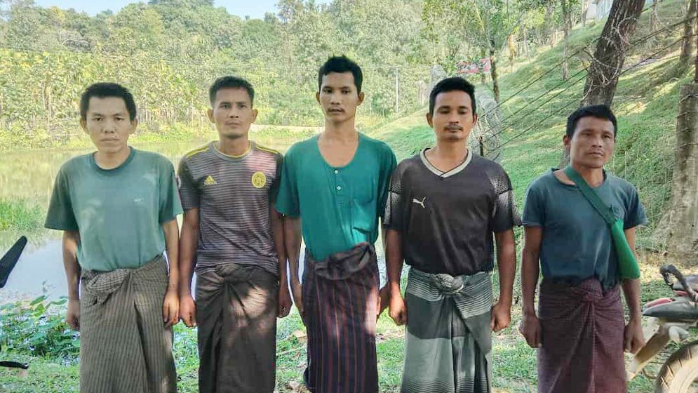 নাইক্ষ্যংছড়িতে মিয়ানমারের নিরাপত্তা বাহিনীর ৫ সদস্য আটক