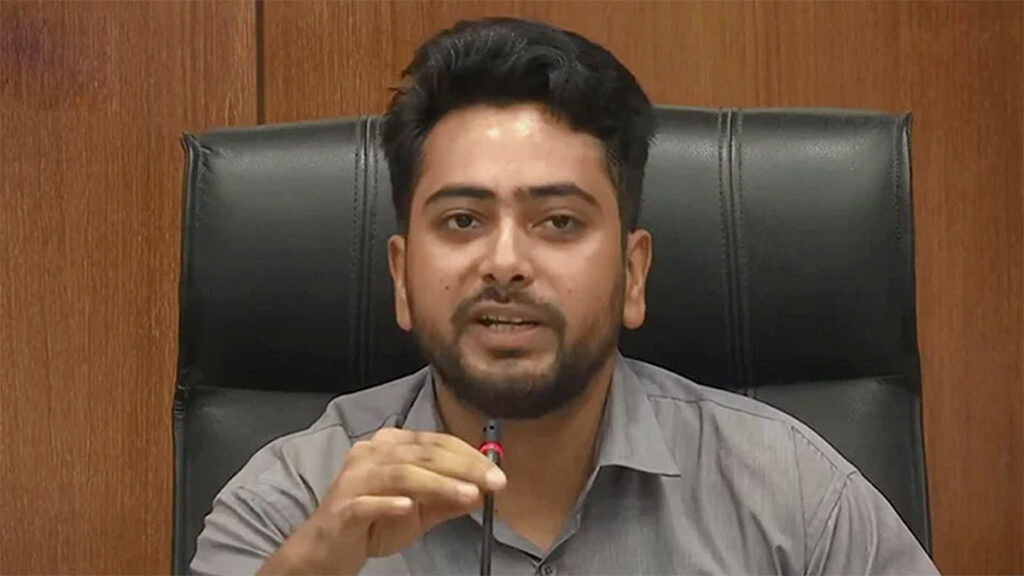 প্রয়োজনীয় সংস্কার ছাড়া নির্বাচনে অংশ নেবে না এনসিপি: নাহিদ