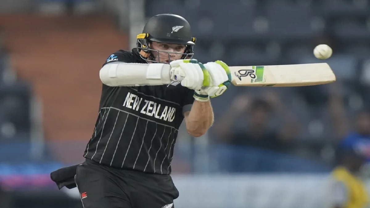 তিন ফিফটিতে ৩২২ রান তুললো নিউজিল্যান্ড