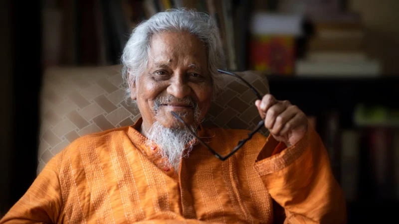 বাদ জুমা কবি আসাদ চৌধুরীর জানাজা, কানাডাতেই দাফন