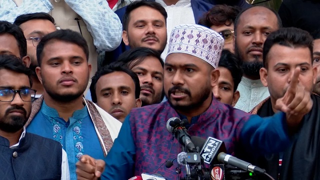 সরকারের মেয়াদ আর ৬ মাস আছে: নুর