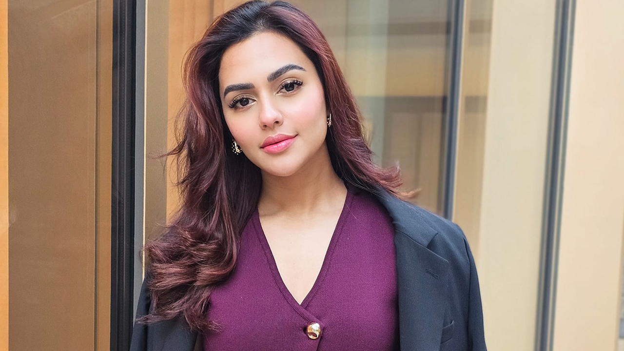 ব্যারিস্টারি পড়তে লন্ডনে যাচ্ছেন নুসরাত ফারিয়া