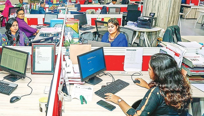 ঈদের ছুটি শেষে খুলল অফিস-আদালত