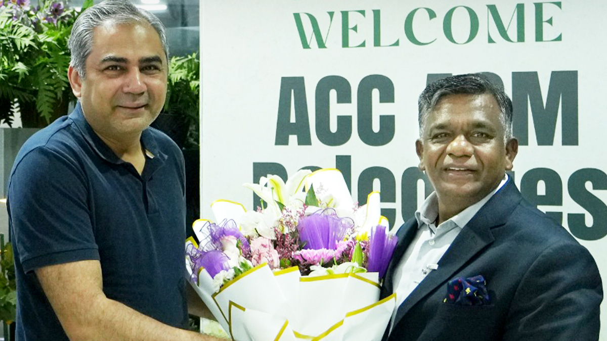 নবনির্বাচিত বিসিবি সভাপতিকে নাকভির শুভেচ্ছা