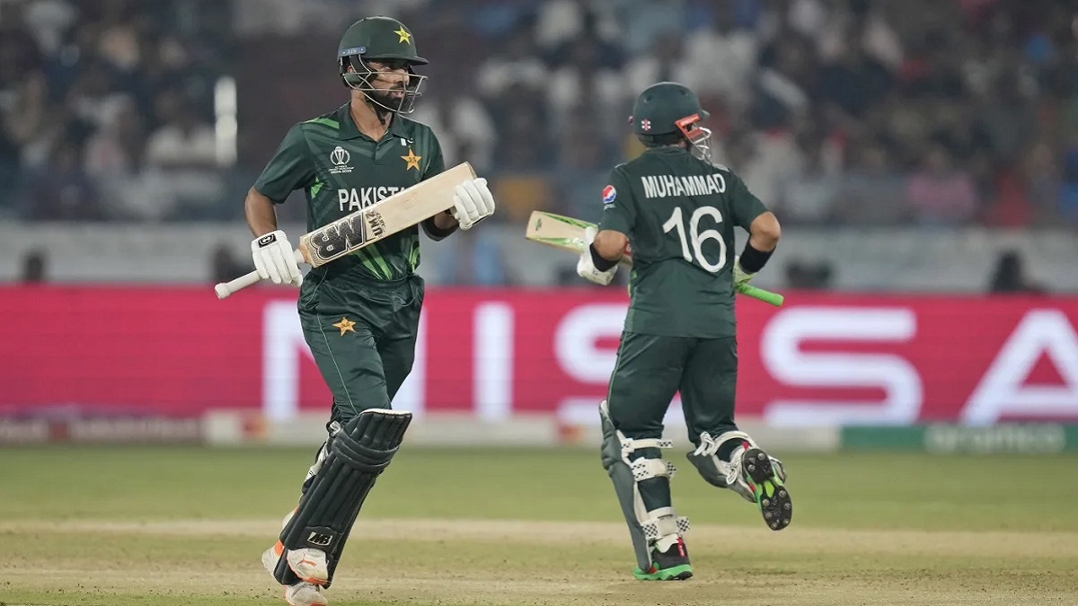 চার সেঞ্চুরির ম্যাচে পাকিস্তানের ৬ উইকেটের জয়