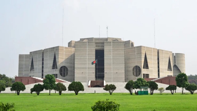 জাতীয় সংসদের বিশেষ অধিবেশন পুনরায় শুরু