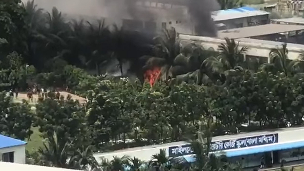 বিমান বিধ্বস্তে নিহতদের জন্য উত্তরার ১২-এ কবরের জায়গা নির্ধারণ