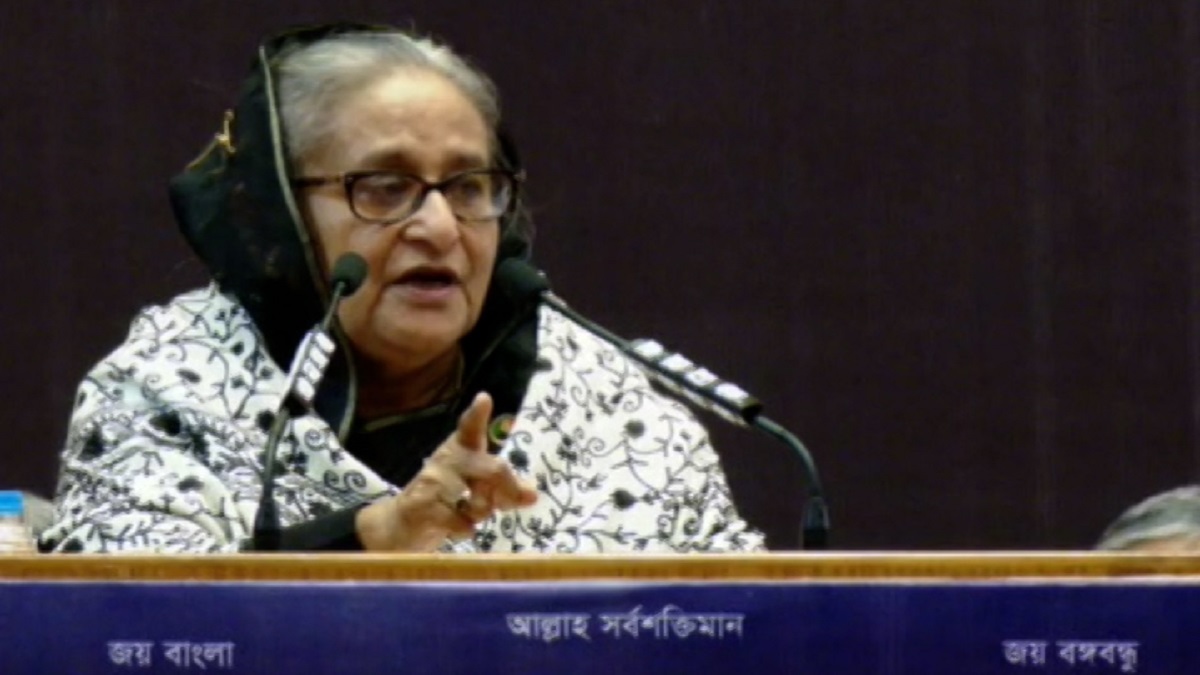 পাকিস্তানিরা পুড়িয়েছিল গোলা ভরা ধান, বিএনপি পোড়াচ্ছে চাল ভরা ট্রাক: প্রধানমন্ত্রী