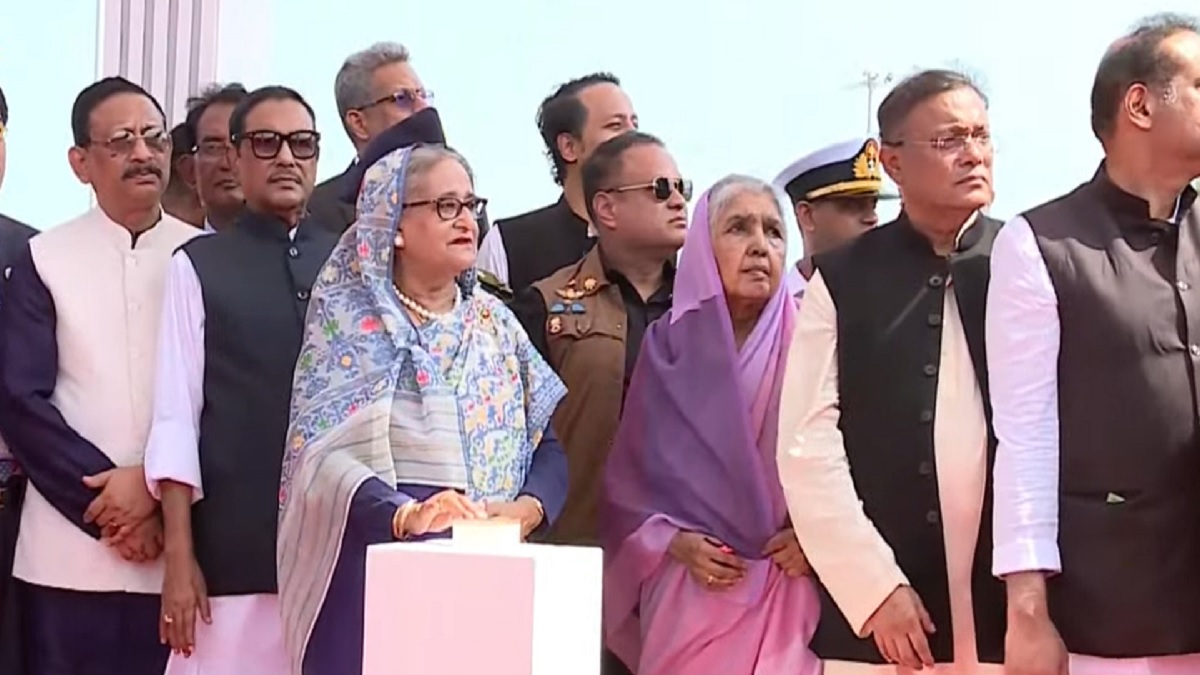বঙ্গবন্ধু টানেল উদ্বোধন করলেন প্রধানমন্ত্রী