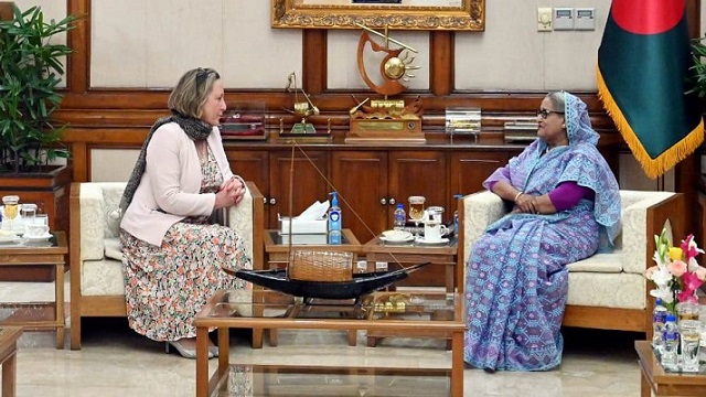 প্রধানমন্ত্রীর সঙ্গে যুক্তরাজ্যের ইন্দো-প্যাসিফিক মন্ত্রীর সৌজন্য সাক্ষাৎ