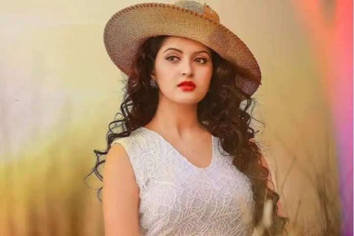 রাজ ১০ দিন ধরে সুনেরাহর সঙ্গেই থাকে : পরীমণি