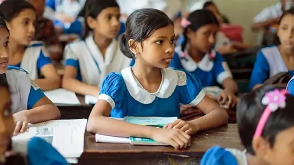 আজ থেকে পুরোদমে সারাদেশে প্রাথমিক শিক্ষা কার্যক্রম শুরু