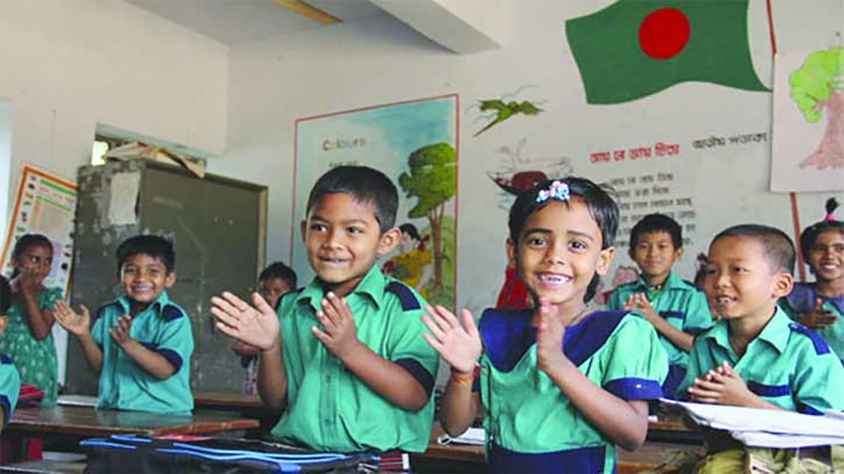 তীব্র গরমে শিক্ষাপ্রতিষ্ঠানে ৭ দিন ছুটি ঘোষণা