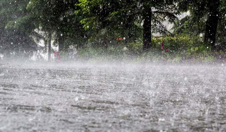 ঢাকাসহ ৭ বিভাগে বজ্রসহ বৃষ্টির আভাস