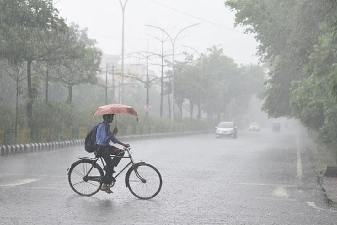 দেশের বিভিন্ন অঞ্চলে দমকা হাওয়াসহ বৃষ্টির সম্ভাবনা