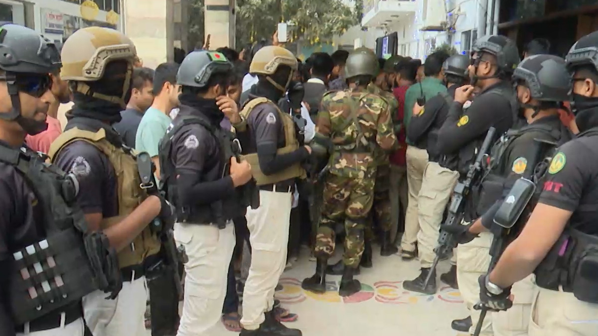 রাজশাহীতে হাসপাতালে গিয়ে তিন বৈষম্যবিরোধী নেতাসহ অবরুদ্ধ ৪, পরে উদ্ধার