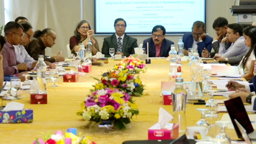 জলবায়ু পরিবর্তনের প্রভাব মোকাবেলায় নবায়নযোগ্য শক্তি ব্যবহারের তাগিদ
