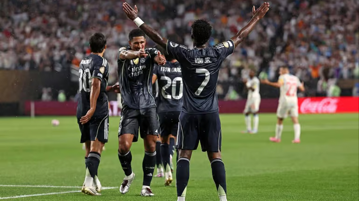 গ্রুপ চ্যাম্পিয়ন হয়ে ক্লাব বিশ্বকাপের শেষ ষোলোয় রিয়াল মাদ্রিদ