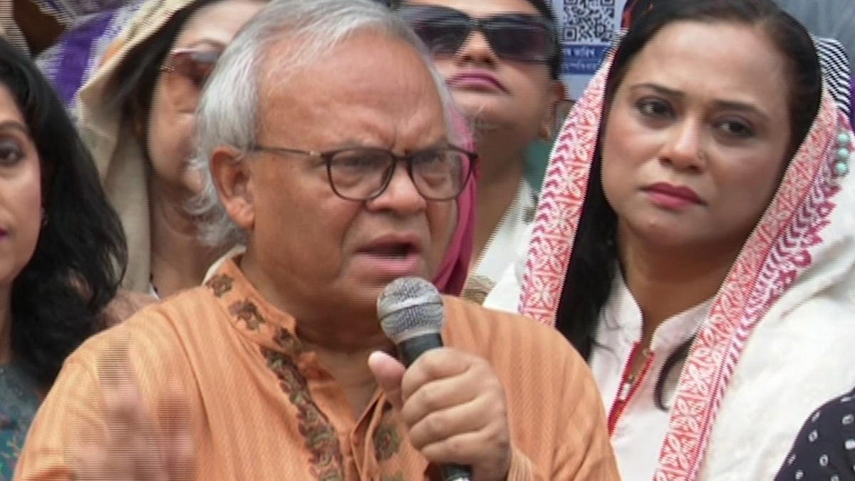 বিএনপির অভিযোগকে ব্যক্তিগতভাবে নেয় অন্তর্বর্তী সরকার: রিজভী