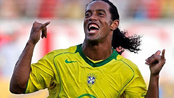 Ronaldinho Samakal 6527a99101f40